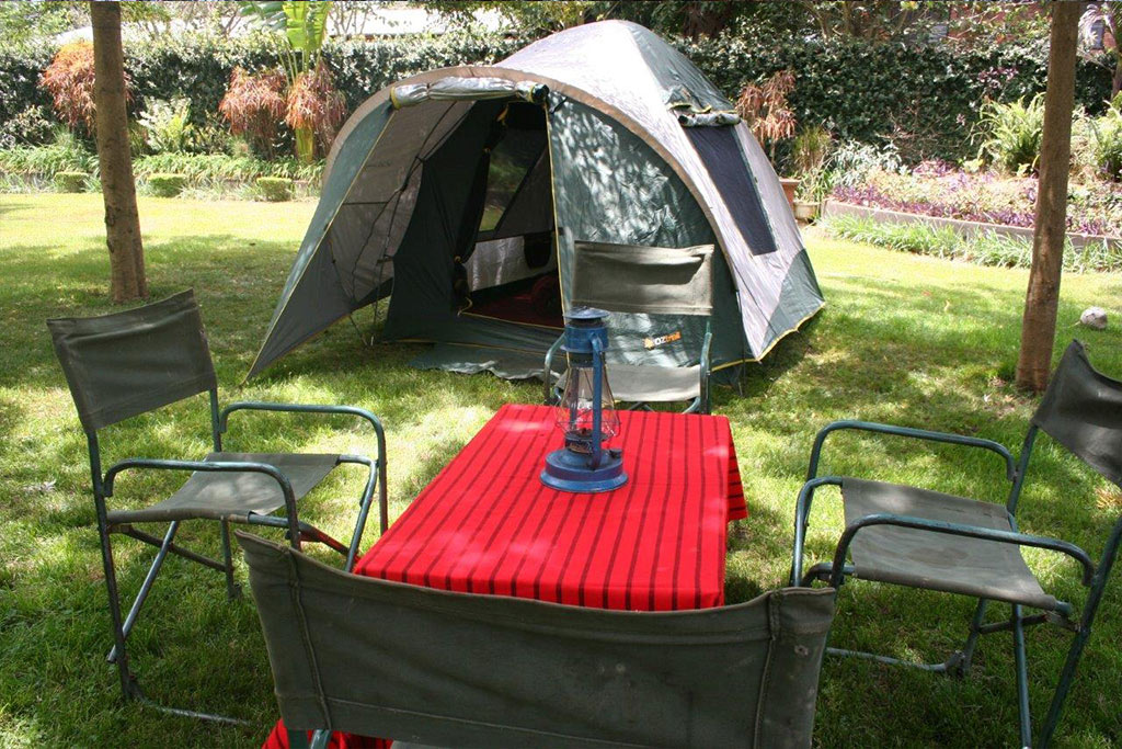 Camping plus tent